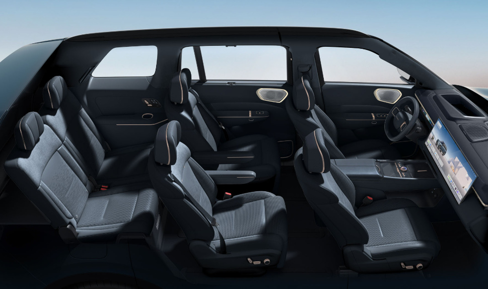 Lynk & Co 900 Ultra (6 seats), серый