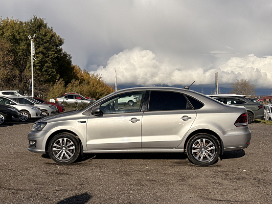 Volkswagen Polo SELECT, 2019 года, пробег 112834 км