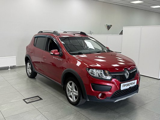 Renault Sandero Confort, 2017 года, пробег 135602 км