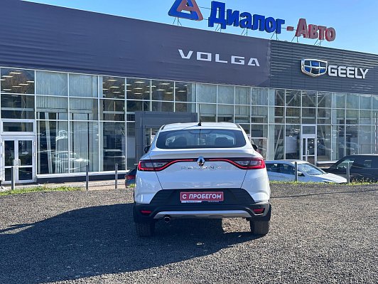 Renault Arkana Style, 2021 года, пробег 115400 км