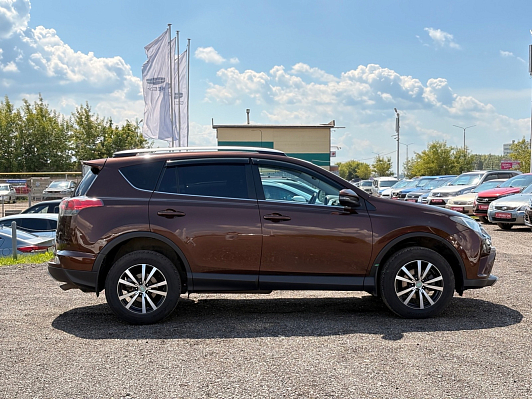 Toyota RAV4, 2017 года, пробег 191282 км