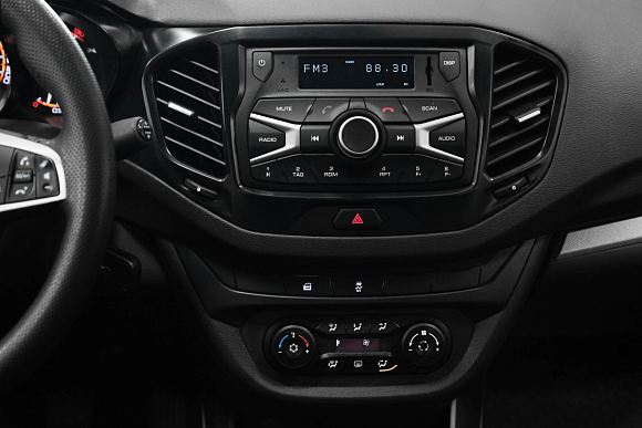 Lada (ВАЗ) Vesta Comfort, 2020 года, пробег 64000 км