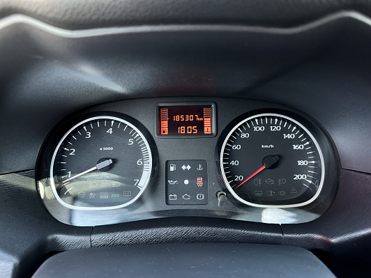 Renault Duster Privilege, 2014 года, пробег 185300 км
