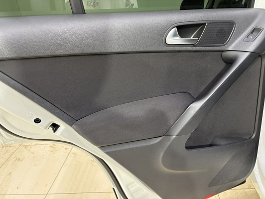Volkswagen Tiguan, 2016 года, пробег 109533 км