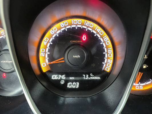 Lada (ВАЗ) Vesta Luxe, 2020 года, пробег 106345 км