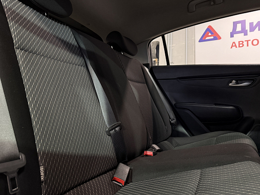 Kia Rio Luxe, 2019 года, пробег 92000 км