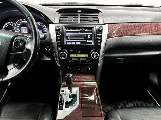 Toyota Camry, 2013 года, пробег 221915 км
