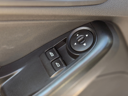 Ford Fiesta Trend, 2015 года, пробег 210128 км