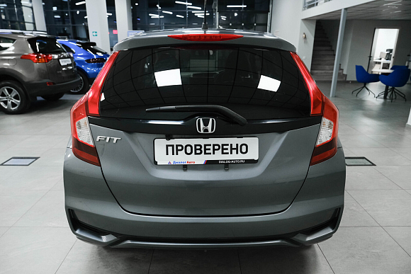 Honda Fit, 2019 года, пробег 122154 км