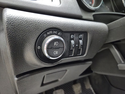 Opel Astra Cosmo, 2013 года, пробег 202876 км