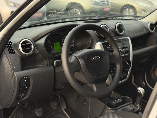 Lada (ВАЗ) Granta Comfort Optima Multimedia Glonass 21917-51-00C, 2017 года, пробег 129850 км