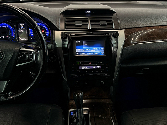 Toyota Camry Элеганс Плюс, 2016 года, пробег 140503 км