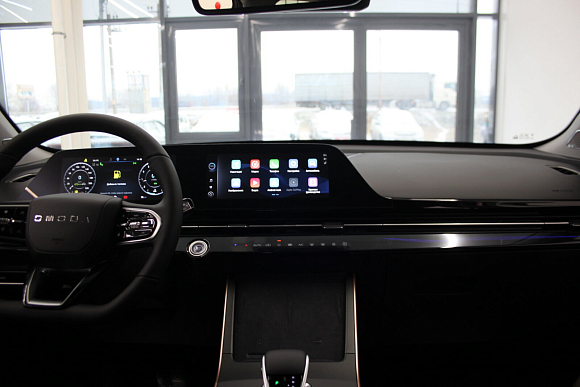 Omoda C5 Supreme, красный