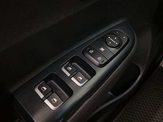 Kia Rio Luxe RED Line, 2019 года, пробег 154459 км