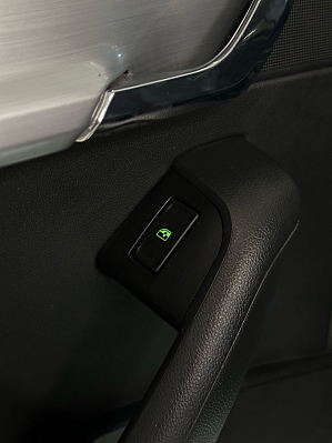 Skoda Octavia Ambition, 2019 года, пробег 123067 км