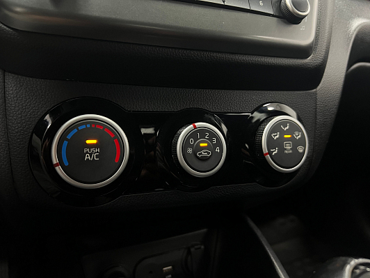Kia Rio, 2017 года, пробег 73328 км