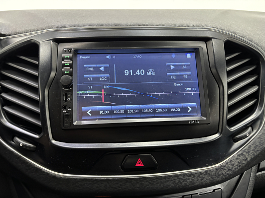 Lada (ВАЗ) Vesta 50 Anniversary, 2017 года, пробег 145540 км