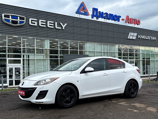 Mazda 3 Touring, 2010 года, пробег 199000 км