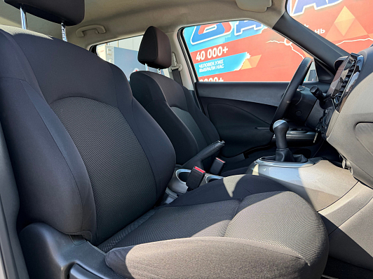 Nissan Juke XE, 2013 года, пробег 191800 км