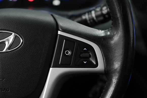 Hyundai Solaris Dynamic, 2012 года, пробег 190000 км