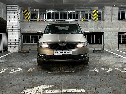 Skoda Rapid Hockey Edition Ambition, 2018 года, пробег 235000 км