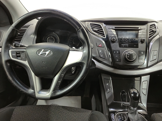 Hyundai i40 Comfort, 2014 года, пробег 177150 км
