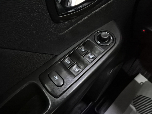 Renault Kaptur Drive, 2016 года, пробег 93714 км