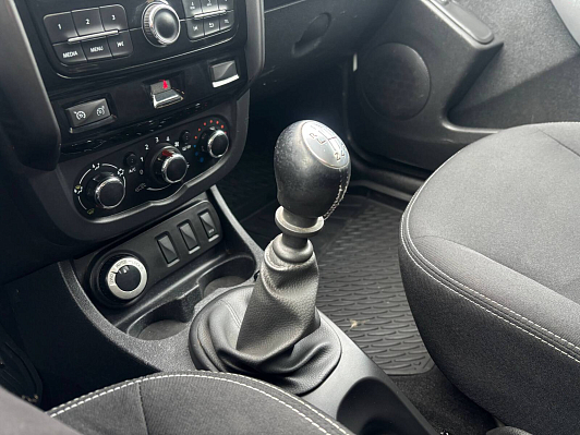 Renault Duster Privilege, 2018 года, пробег 146208 км