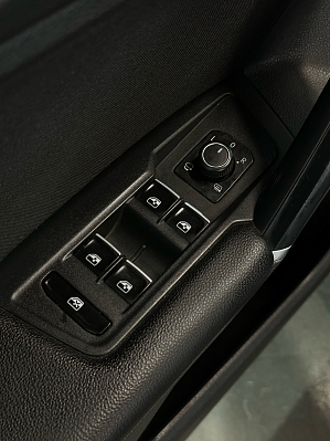 Volkswagen Tiguan, 2017 года, пробег 149000 км