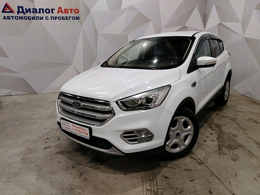 Ford Kuga Trend, 2017 года, пробег 162000 км