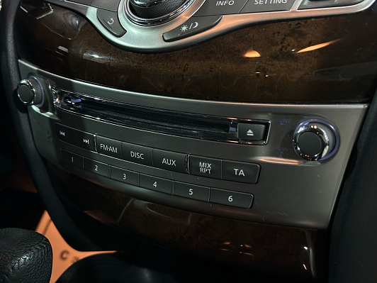 Infiniti QX60 Hi -Tech, 2014 года, пробег 130000 км
