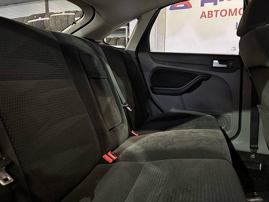 Ford Focus Ghia, 2008 года, пробег 267000 км