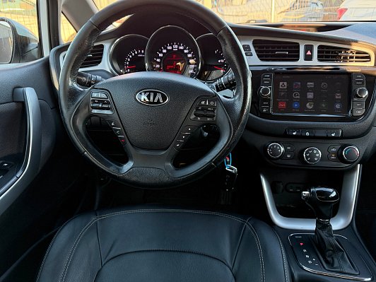 Kia Ceed Comfort, 2014 года, пробег 210000 км