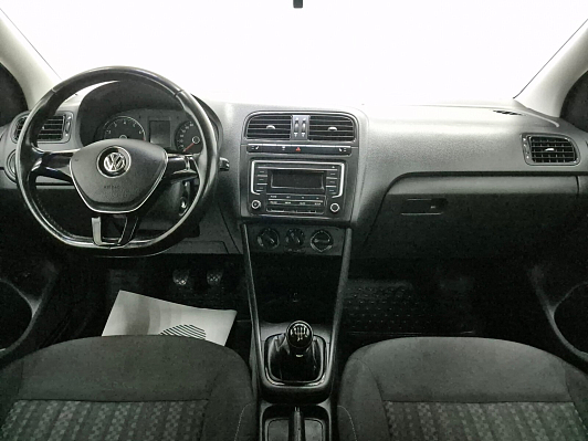 Volkswagen Polo Comfortline, 2016 года, пробег 92647 км