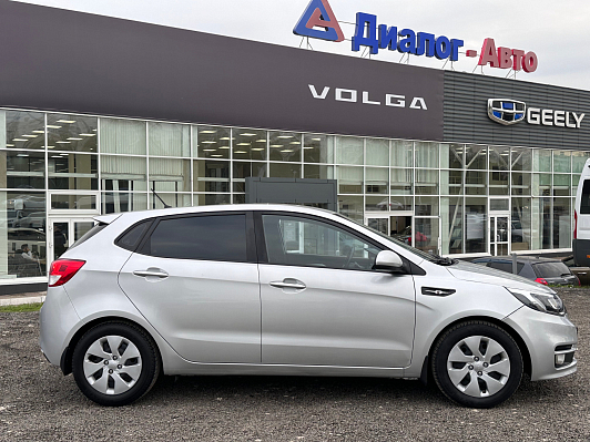 Kia Rio Luxe, 2016 года, пробег 92493 км