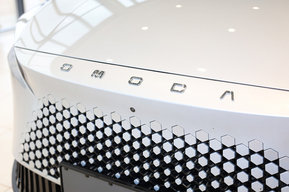 Omoda C7 Lifestyle, серебряный