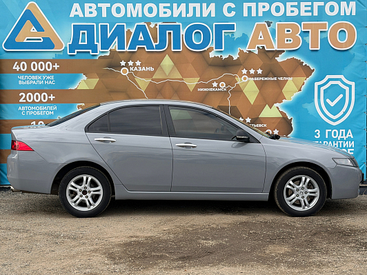 Honda Accord, 2004 года, пробег 358000 км