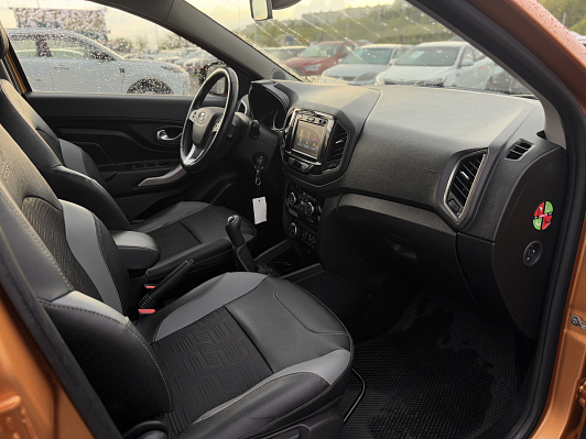Lada (ВАЗ) XRAY Luxe Prestige, 2018 года, пробег 108696 км