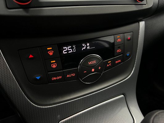 Nissan Tiida Comfort, 2015 года, пробег 141739 км