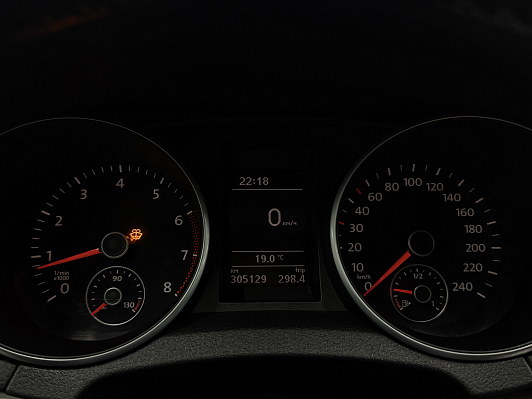 Volkswagen Golf, 2011 года, пробег 305054 км