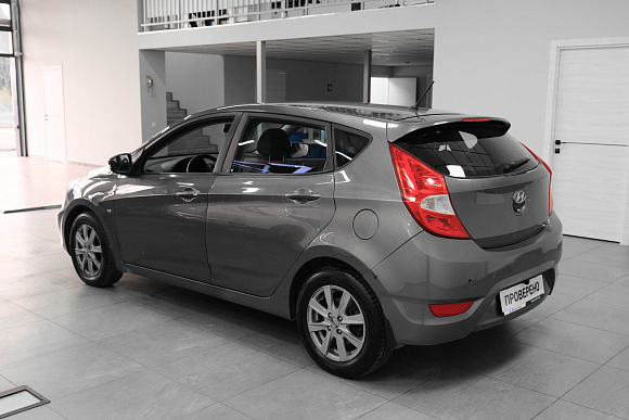 Hyundai Solaris Dynamic, 2012 года, пробег 190000 км