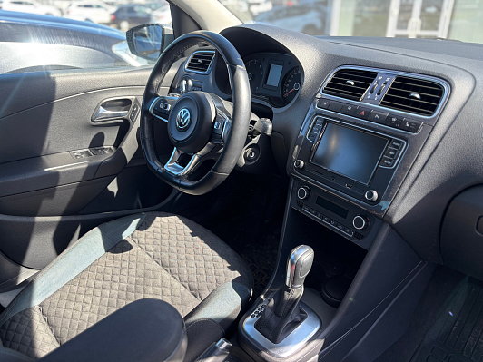 Volkswagen Polo SELECT, 2019 года, пробег 139531 км