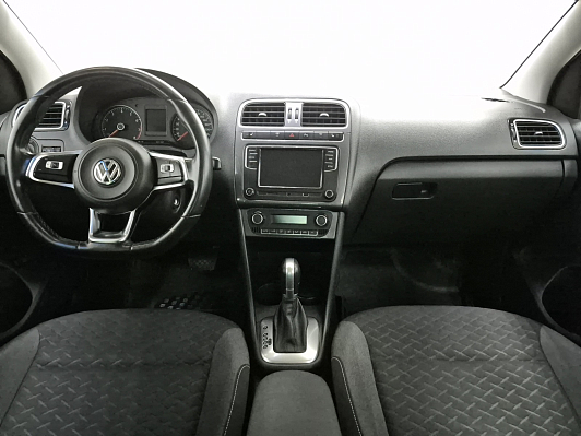 Volkswagen Polo Comfortline, 2019 года, пробег 93211 км