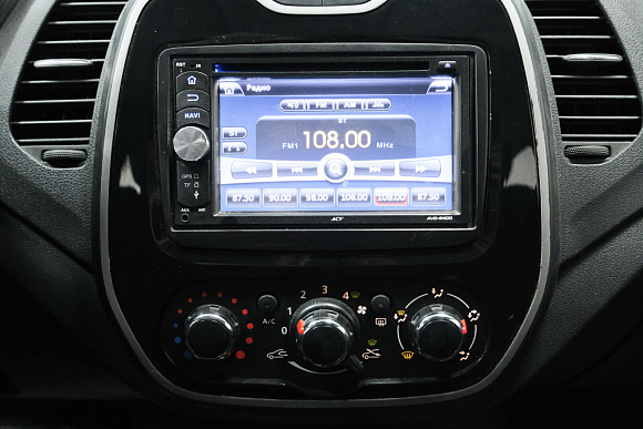 Renault Kaptur Life, 2017 года, пробег 94624 км