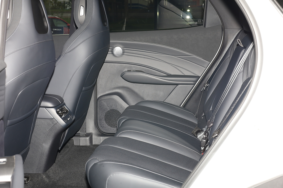 Omoda C7 Drive, белый