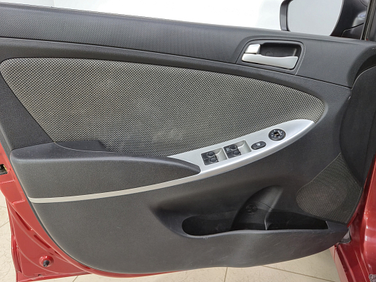Hyundai Solaris Optima, 2012 года, пробег 168627 км