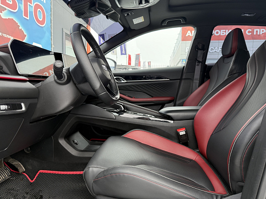 Geely Coolray, 2023 года, пробег 45342 км