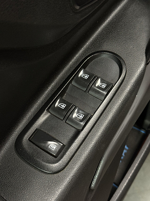 Lada (ВАЗ) XRAY Luxe Prestige, 2019 года, пробег 98000 км