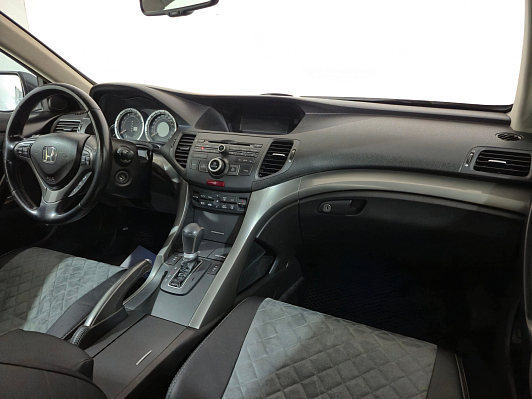 Honda Accord, 2011 года, пробег 316866 км