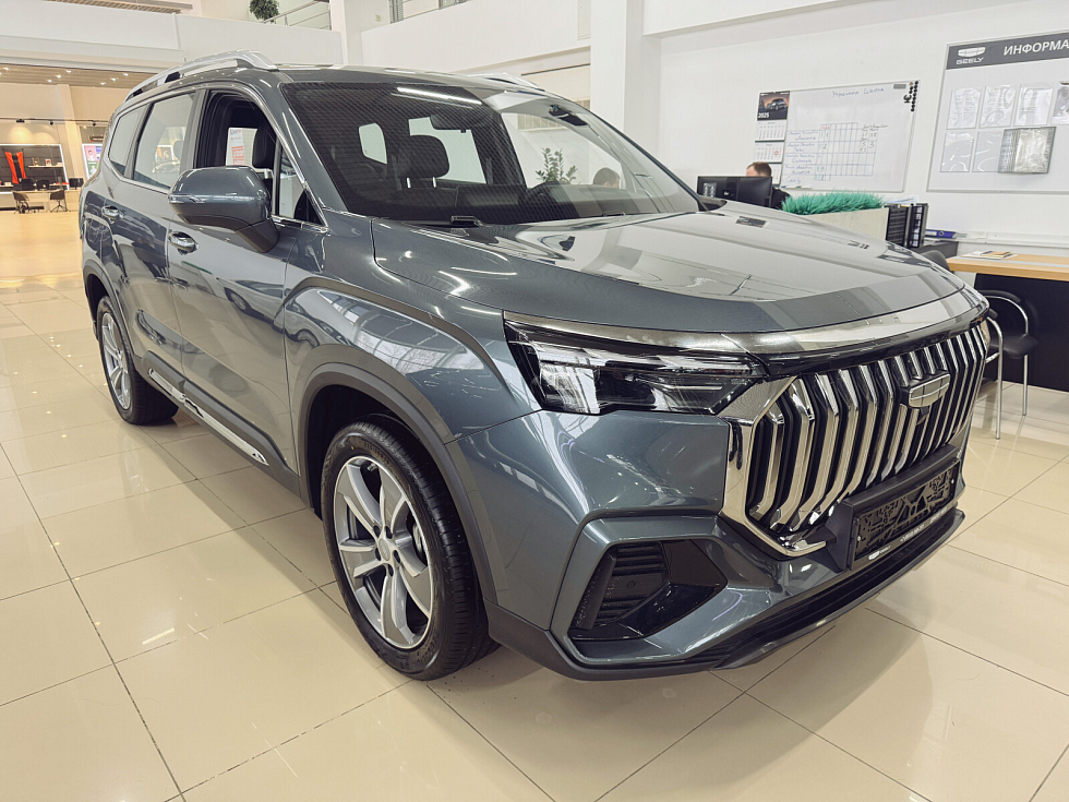 Geely Okavango Luxury, серый